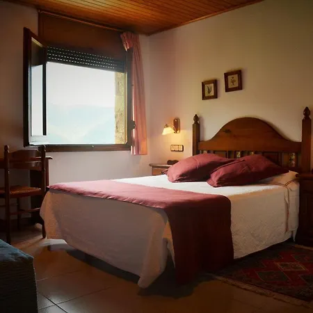 El Serrat De Tregura Hotel *